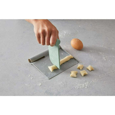 2 in 1 Dough Chopper and Scraper Set