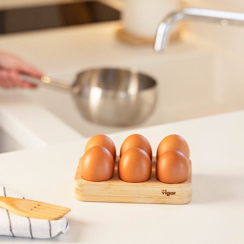 Becco Egg Holder