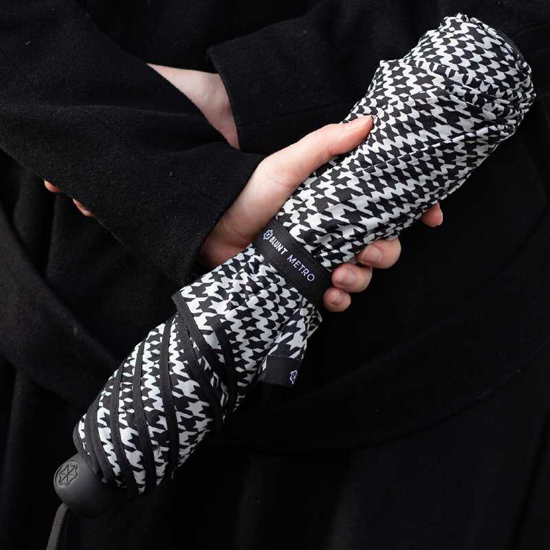 Metro Umbrella Houndstooth