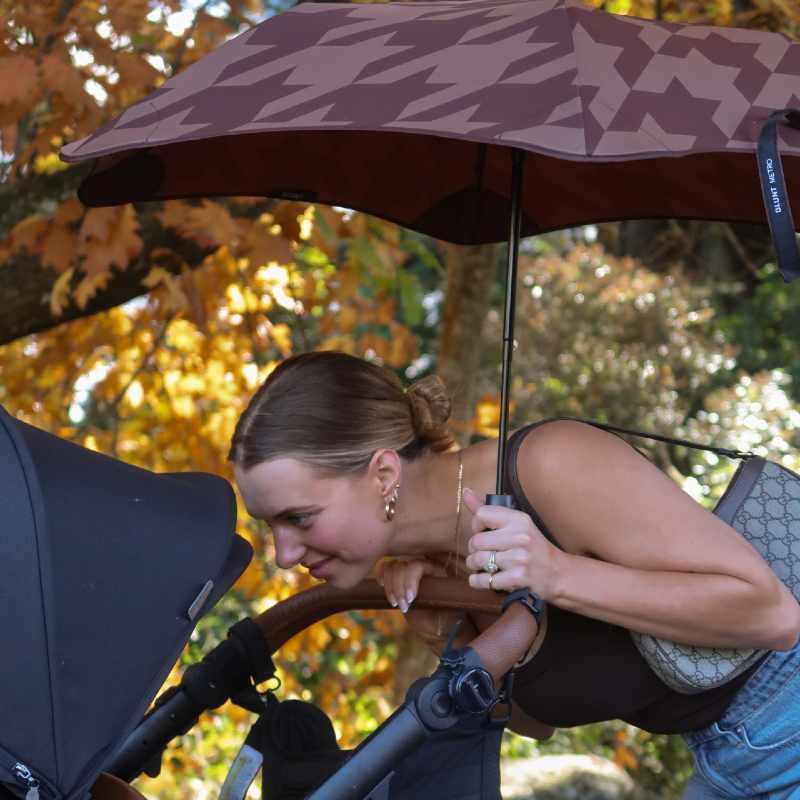 Metro Umbrella Houndstooth Cocoa