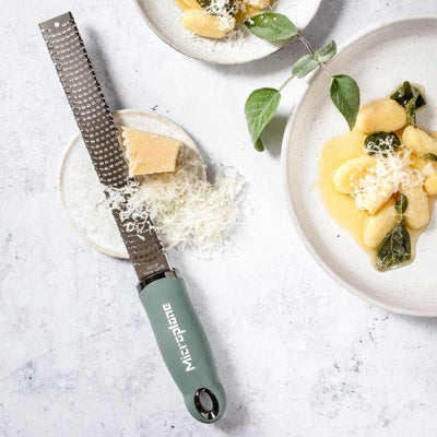 #colour_eucalyptus-green