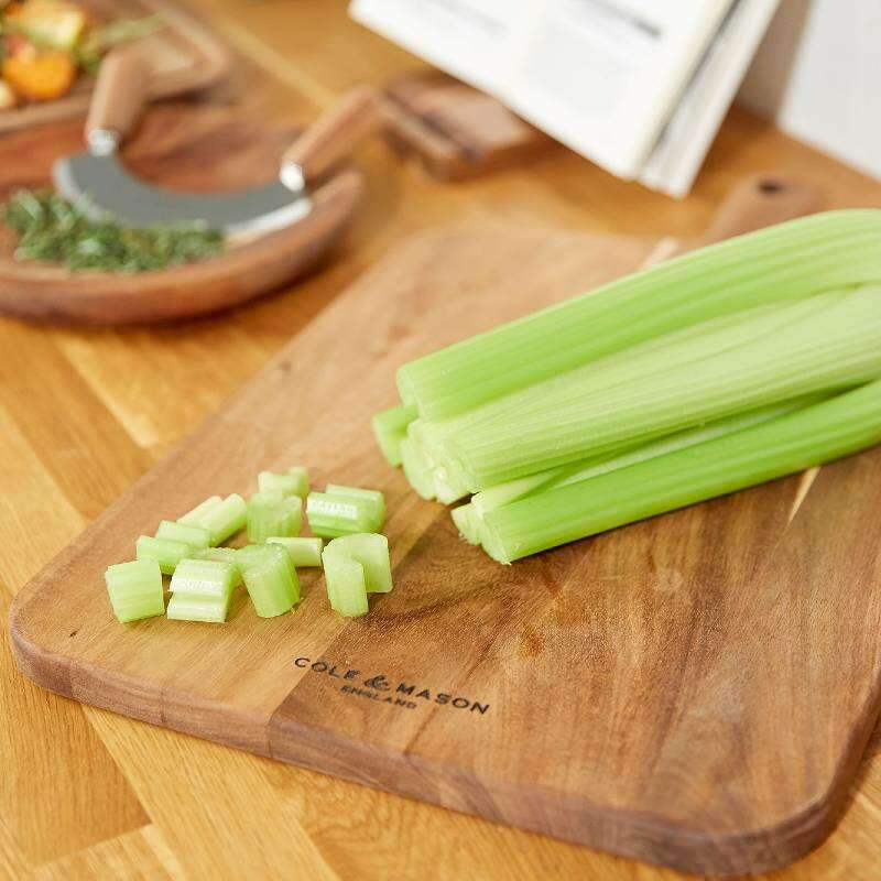 Barkway Acacia Board with Handle Large