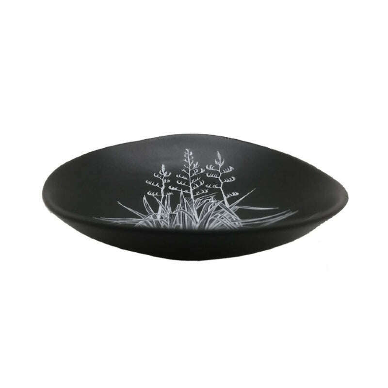 Bowl White Harakeke On Black 10cm