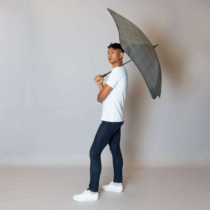 Classic Umbrella Houndstooth