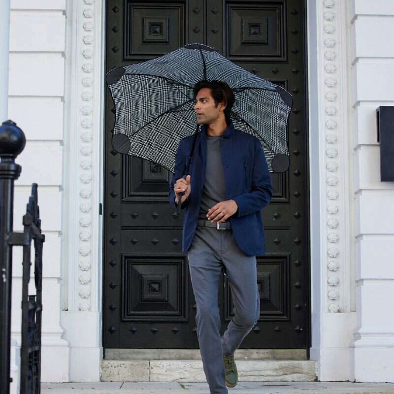 Classic Umbrella Houndstooth
