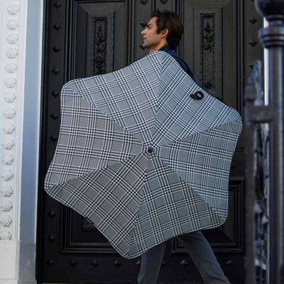 Classic Umbrella Houndstooth