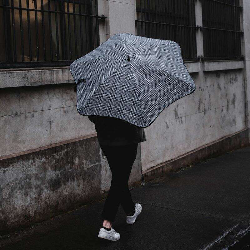 Classic Umbrella Houndstooth