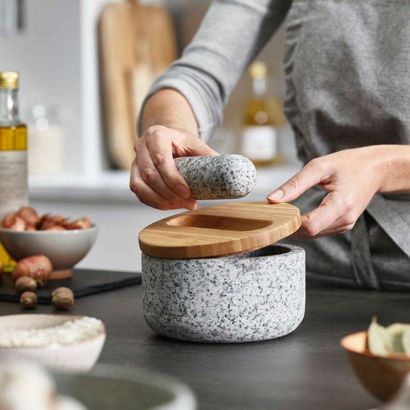 Dash Pestle & Mortar