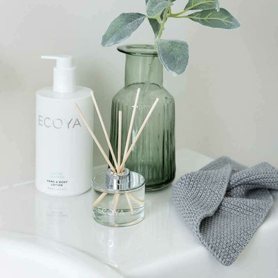 French Pear Mini Reed Diffuser 50ml