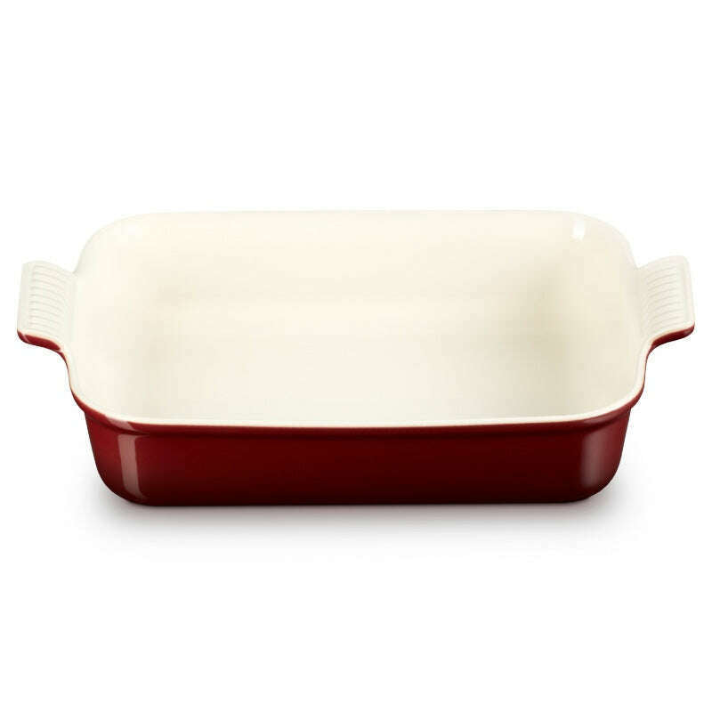 Heritage Rectangle Dish Garnet