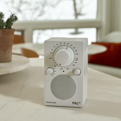 Pal BT AM/FM Bluetooth Portable Radio White/White
