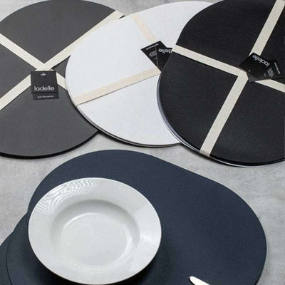 Placemat Hugo Oval Vinyl 4 Pack Charcoal