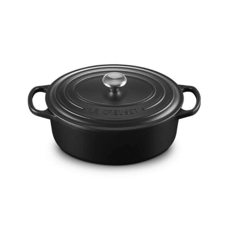 Signature Oval Casserole Satin Black