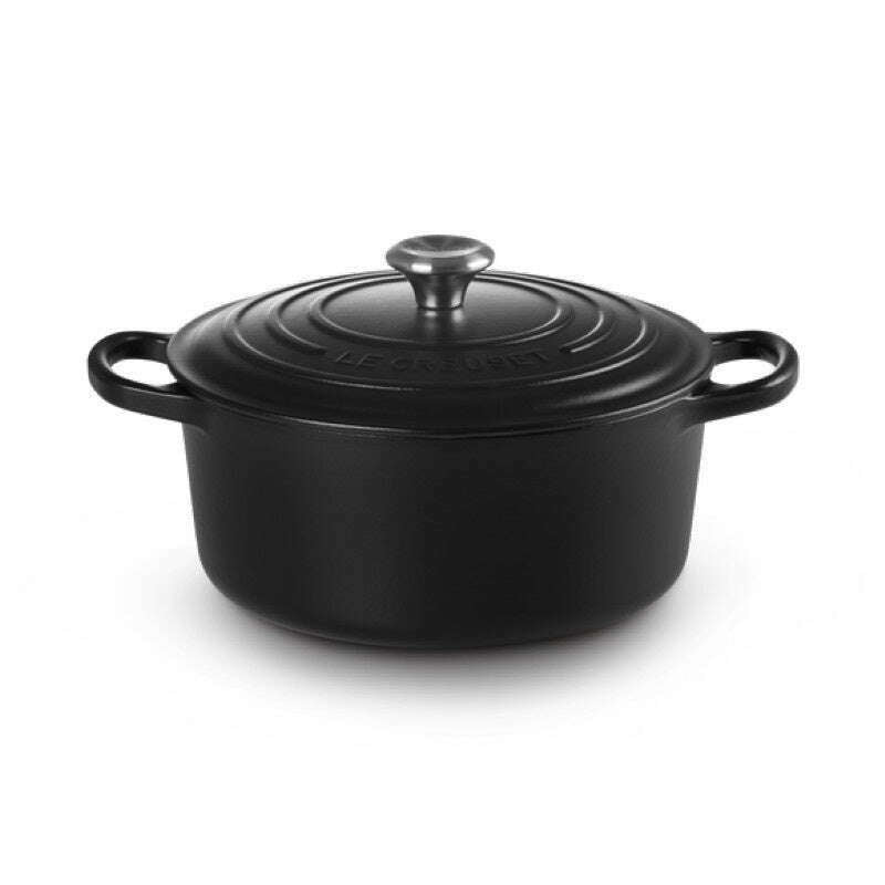 Signature Round Casserole Satin Black