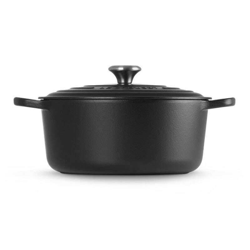 Signature Round Casserole Satin Black