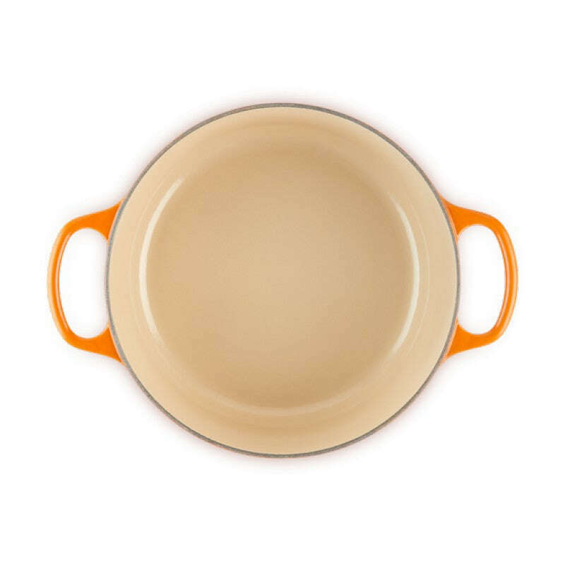 Signature Round Casserole Volcanic