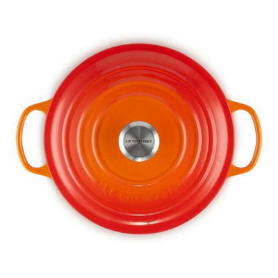 Signature Round Casserole Volcanic