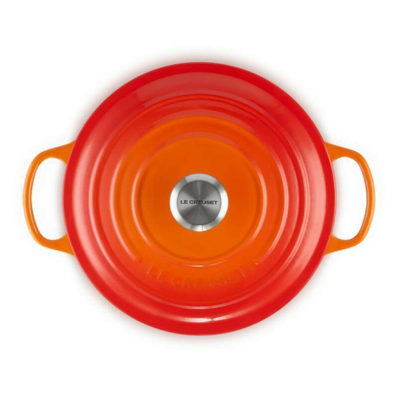 Signature Round Casserole Volcanic