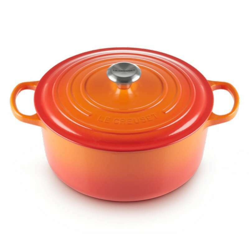 Signature Round Casserole Volcanic