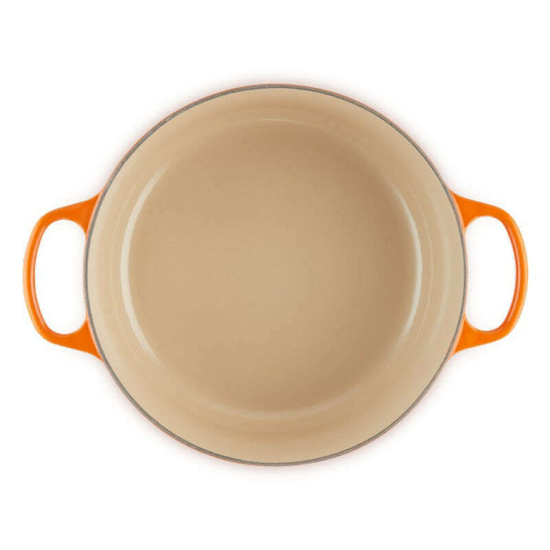 Signature Round Casserole Volcanic