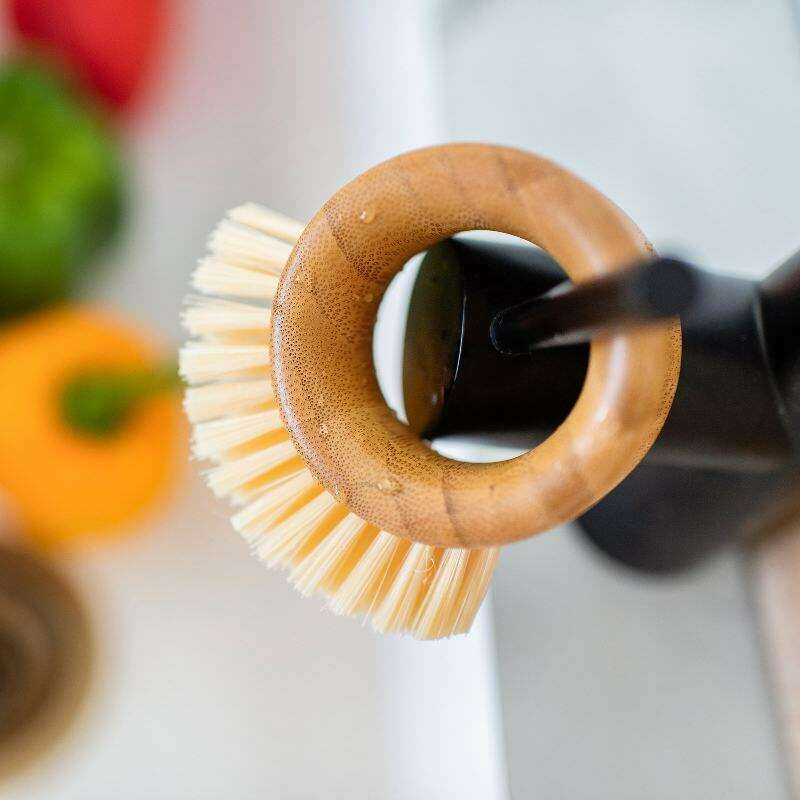 The Ring Veggie Brush