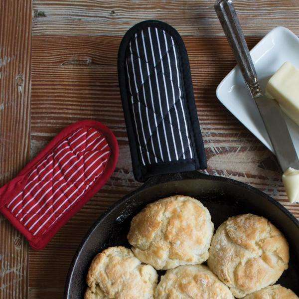 Cast Iron Hot Handle Mitt 2 Pack Stripe