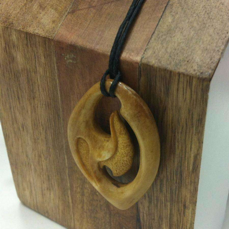Pendant- Hei Matau Oval